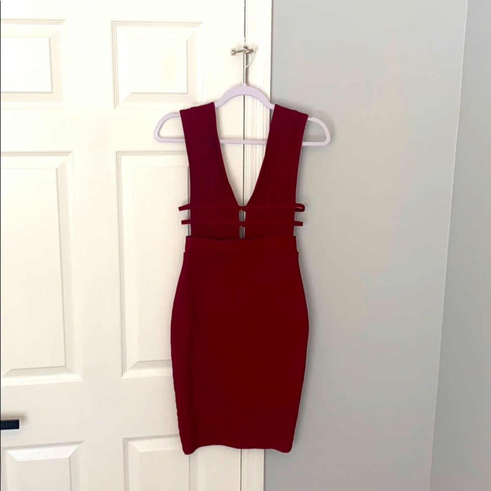 Bandage burgundy dress with side cut out